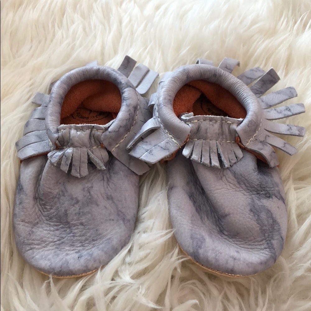 Freshly Picked Moccasins - Marble/Rose Gold